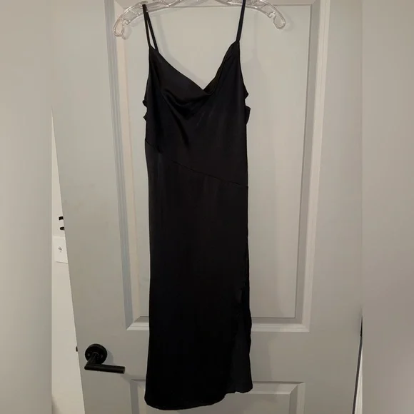 Black Silk Dress - Picture 2 of 6